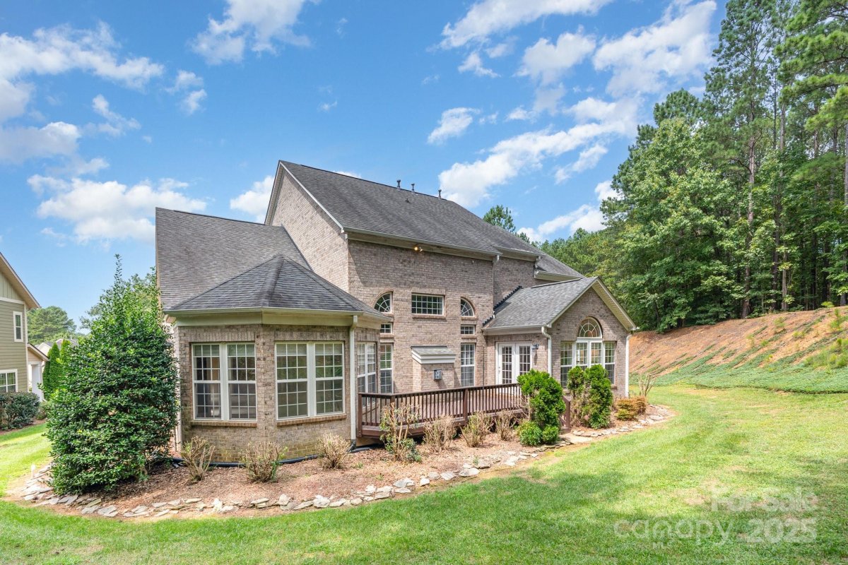 108 Laurel Glen Court