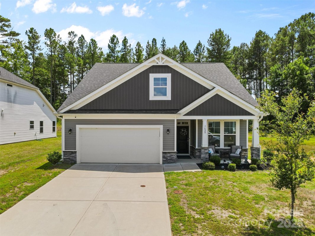 7628 Tanglewood Way