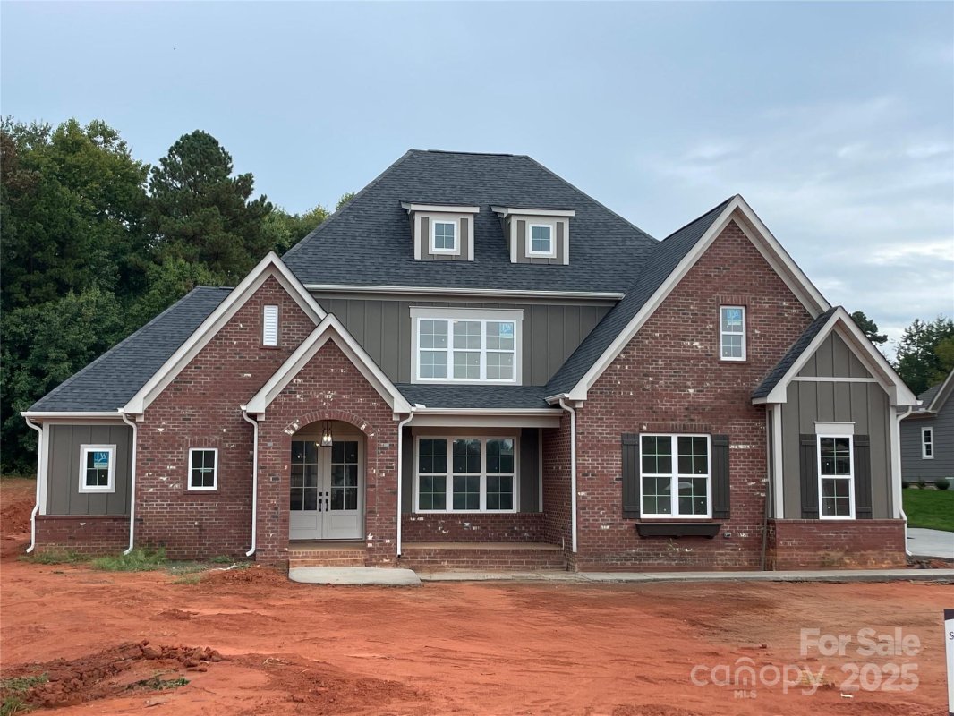 133 Crestview Lane