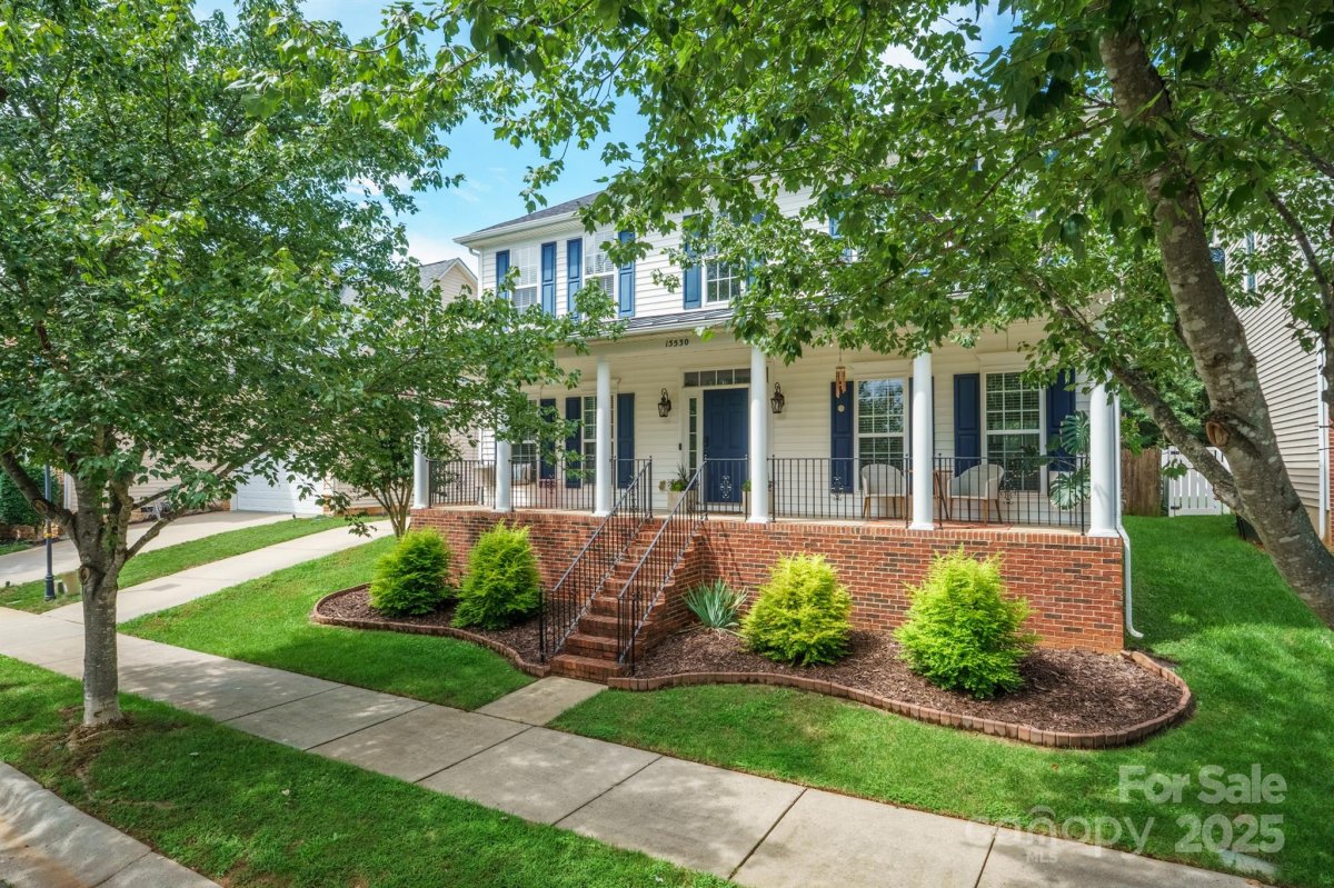 15530 Troubadour Lane