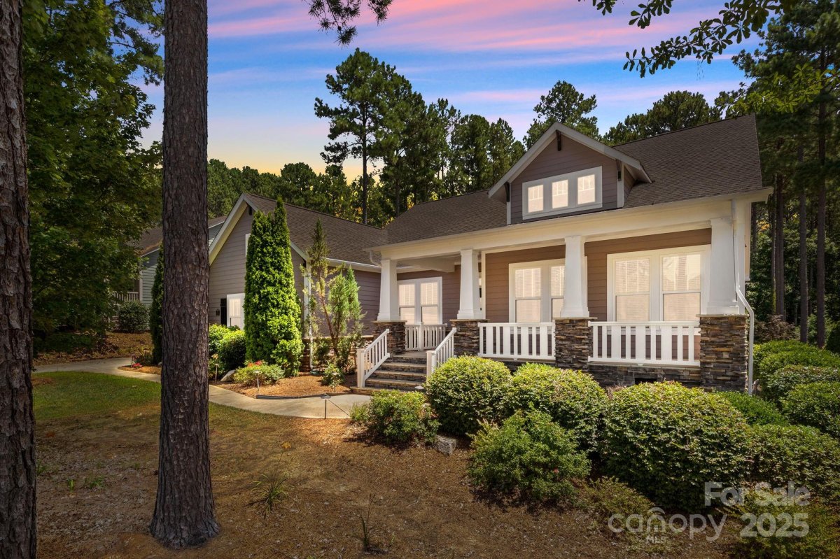201 Heron Cove Drive