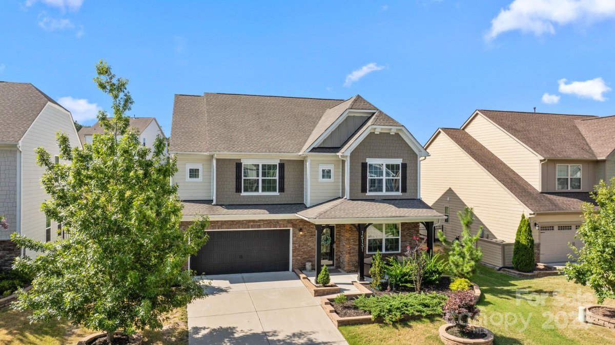 15131 Oleander Drive