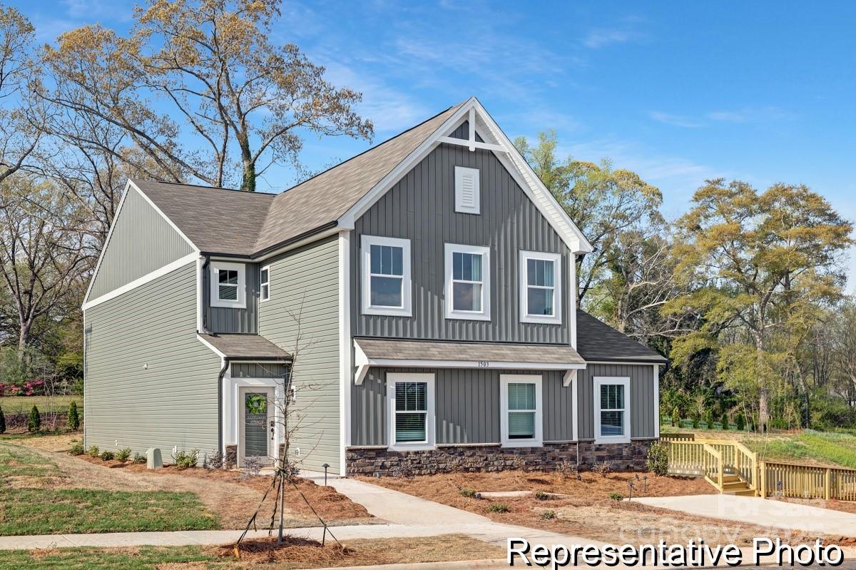 1512 Autumn Banks Way 113