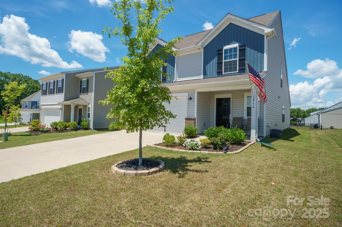 2754 Legacy Ridge Lane