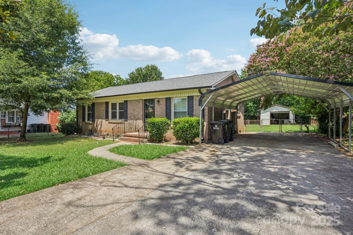 836 S Cherry Road