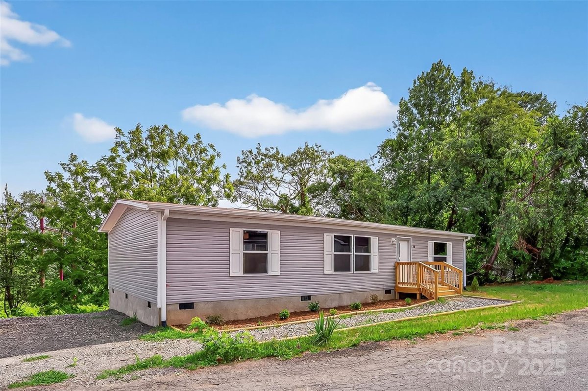 136 Weiss Road