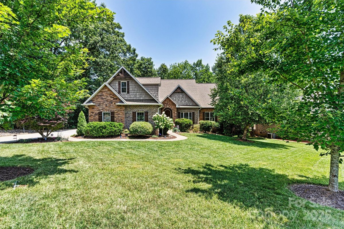 6212 Hayden Drive