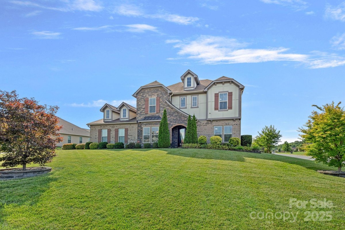 509 Alucio Court