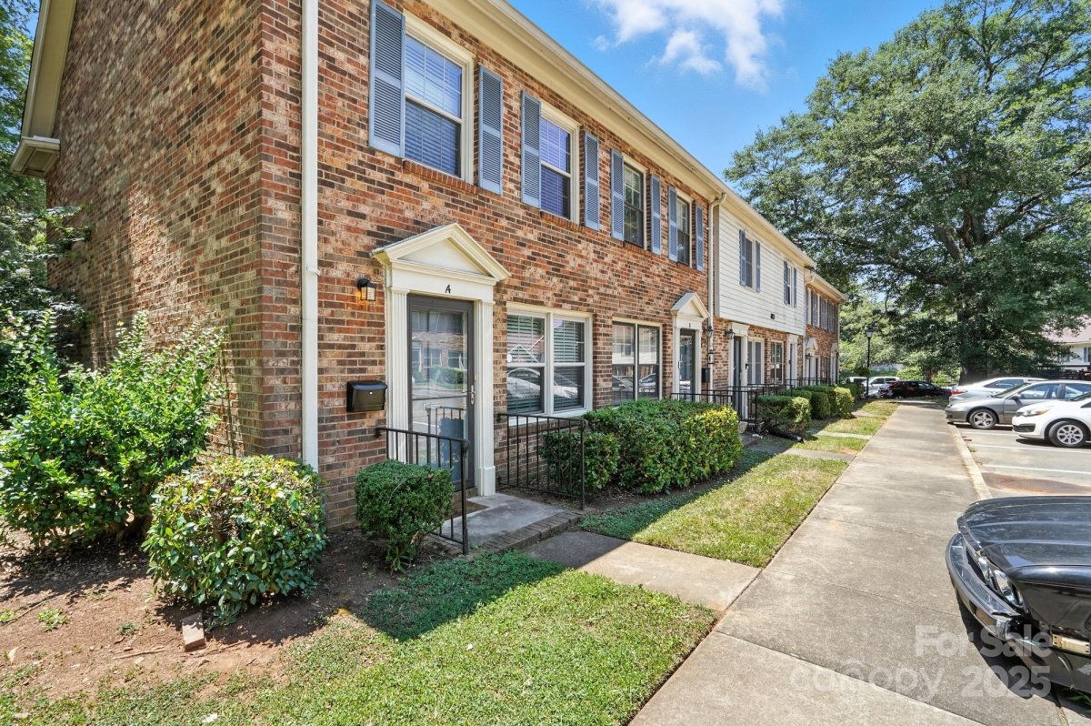 6440 Old Pineville Road A