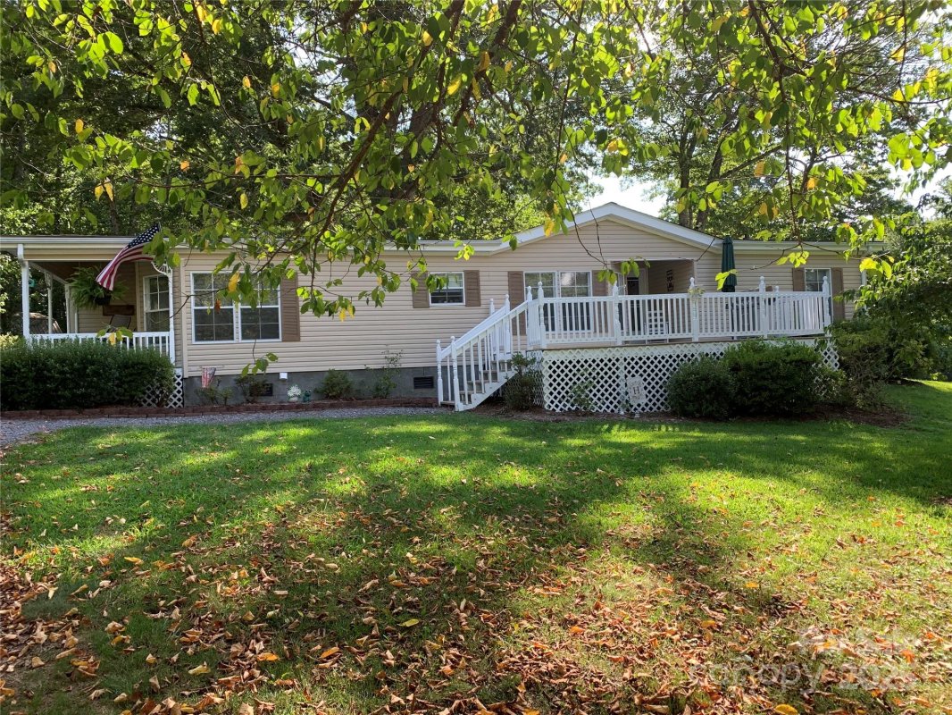 306 Fountain Way