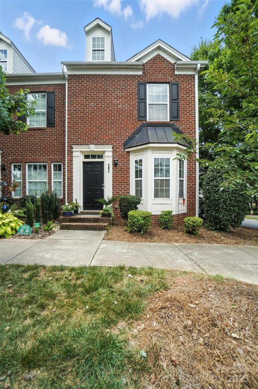 349 Armour Street