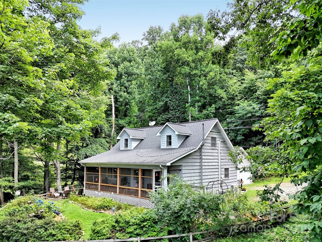 73 Hoot Owl Hollow