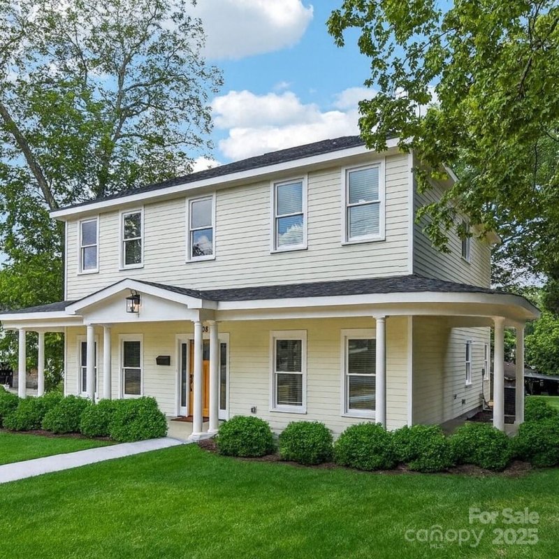 1008 N Main Street