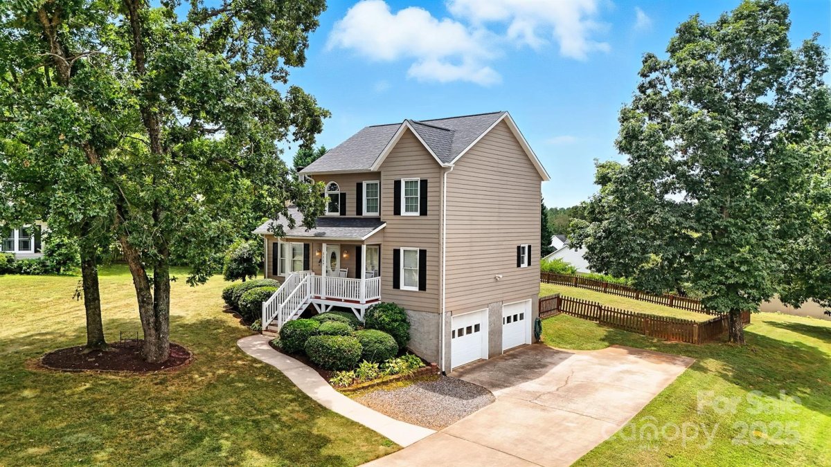 1117 Black Walnut Drive