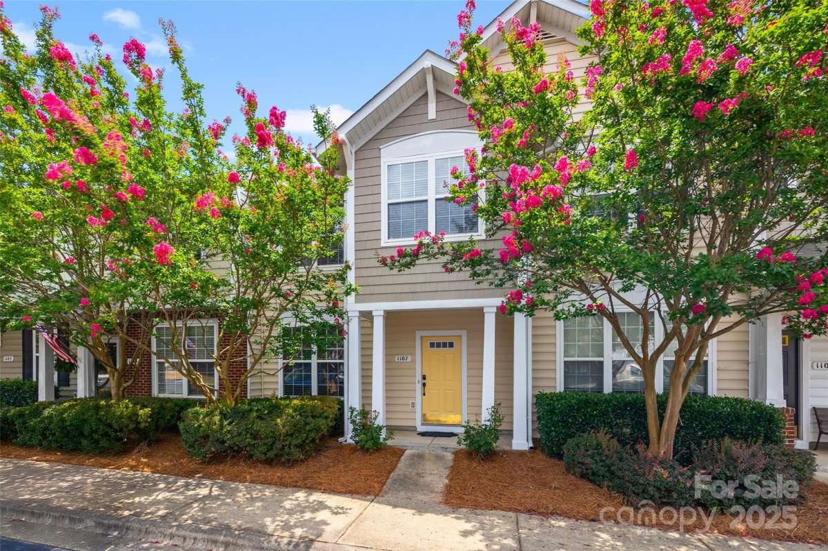 1107 Sienna Sand Way