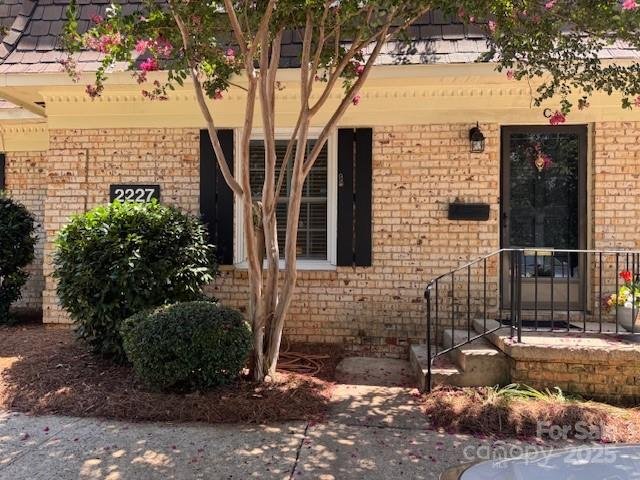 2227 Rexford Road