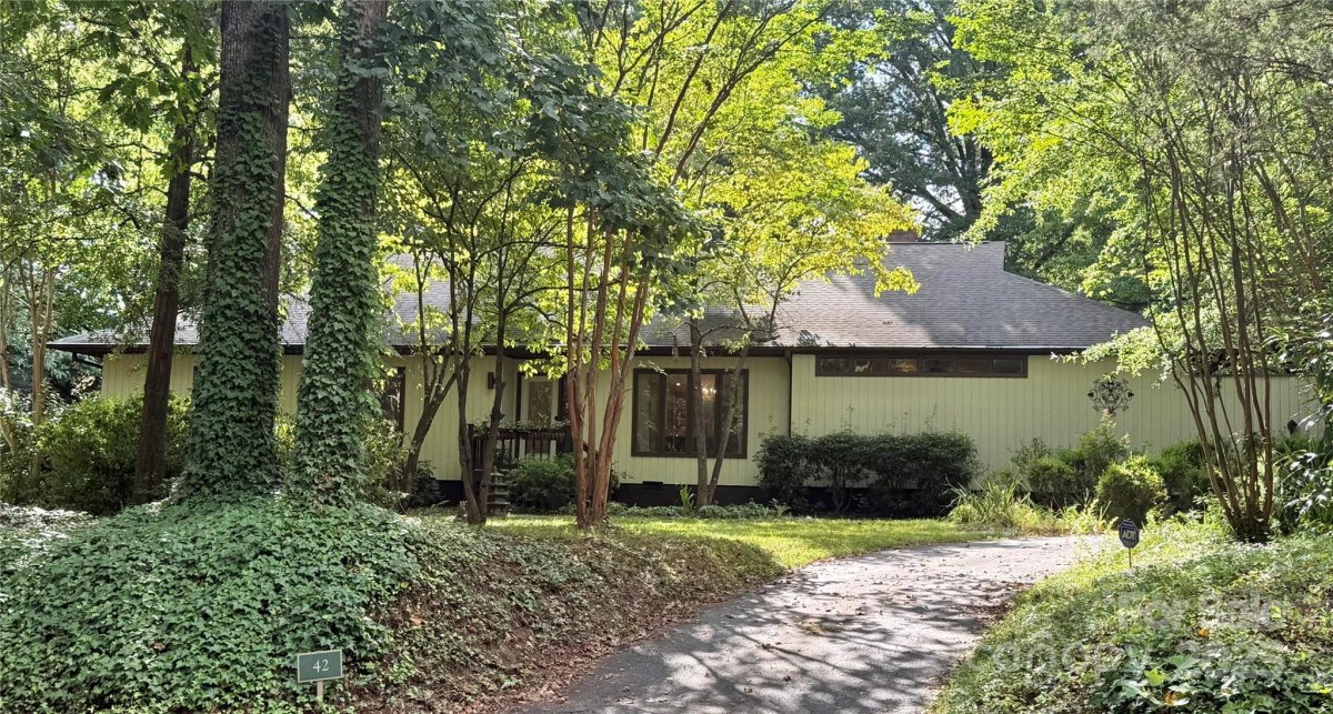 42 Heritage Drive