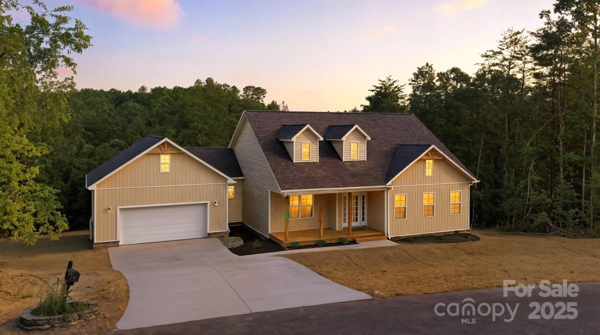 60 Westwinds Drive