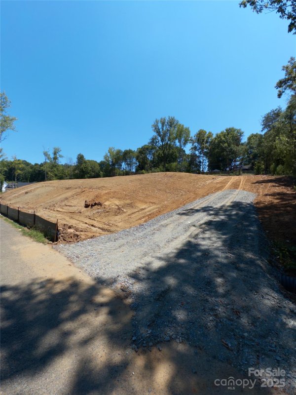 925 917 Silver Fox Drive