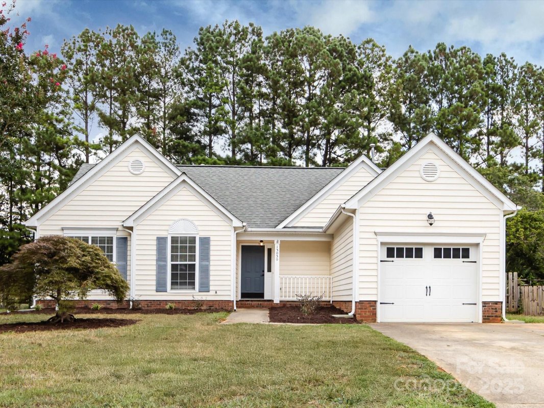 13030 Peacock Lane