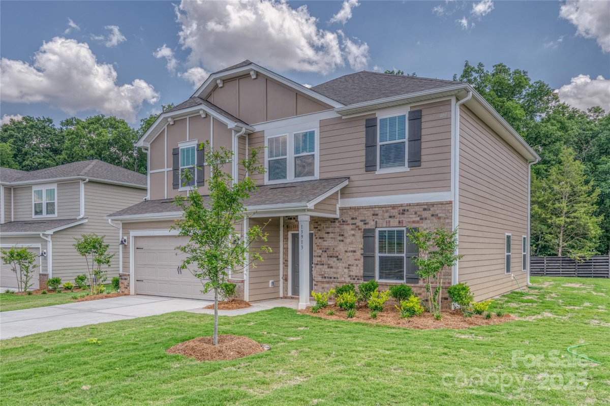 2212 Silverbell Lane