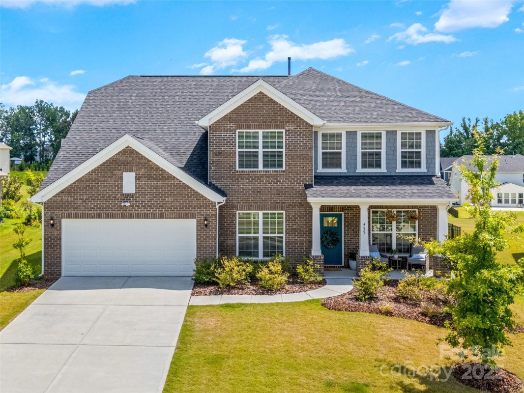 4627 Cava Court