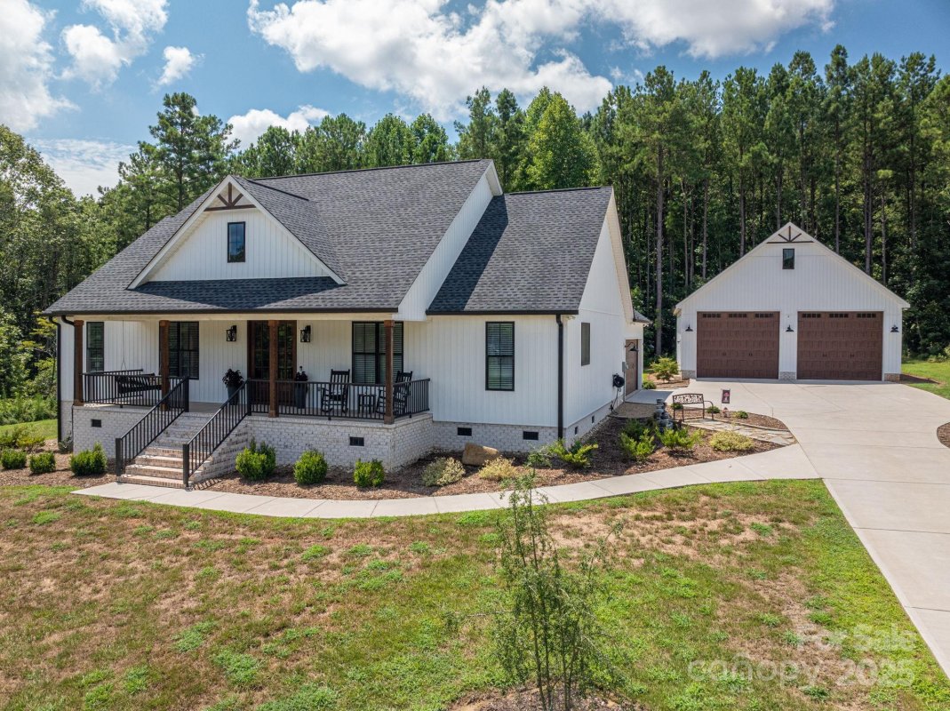 5182 Star Magnolia Court
