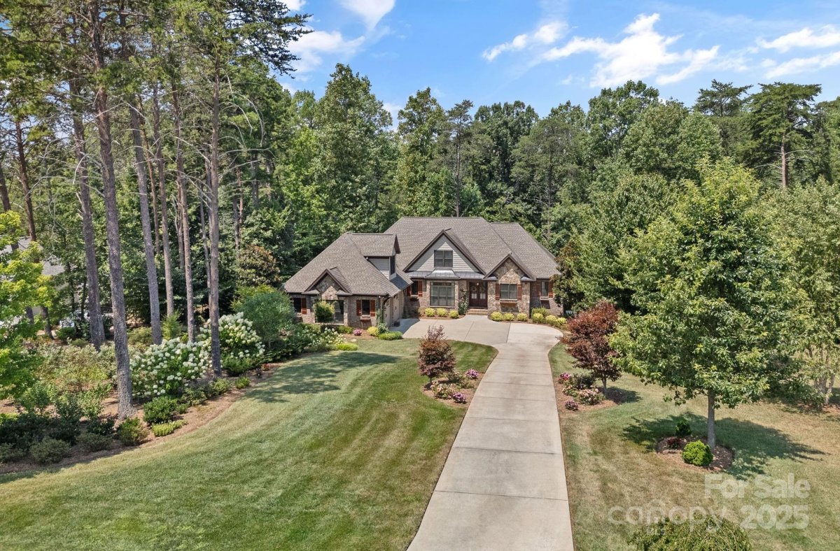 3159 James Plantation Drive