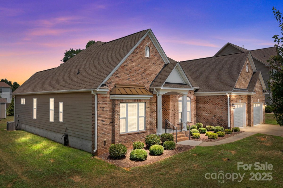 955 Brookdale Lane 436