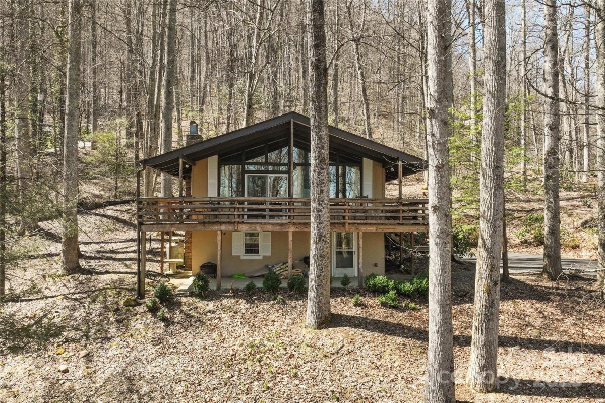 679 Locust Drive