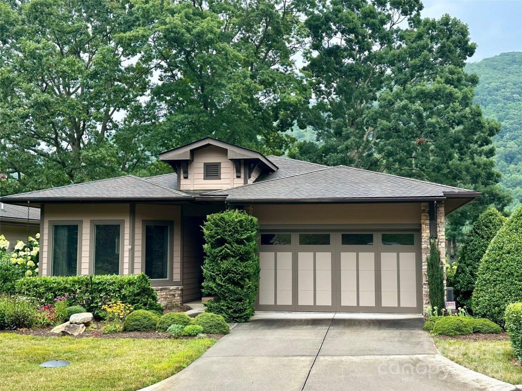 84 Alexander Drive
