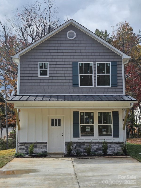224 Slade Lane