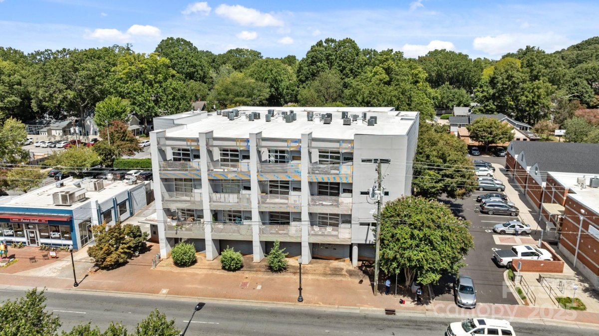 1611 Central Avenue 306