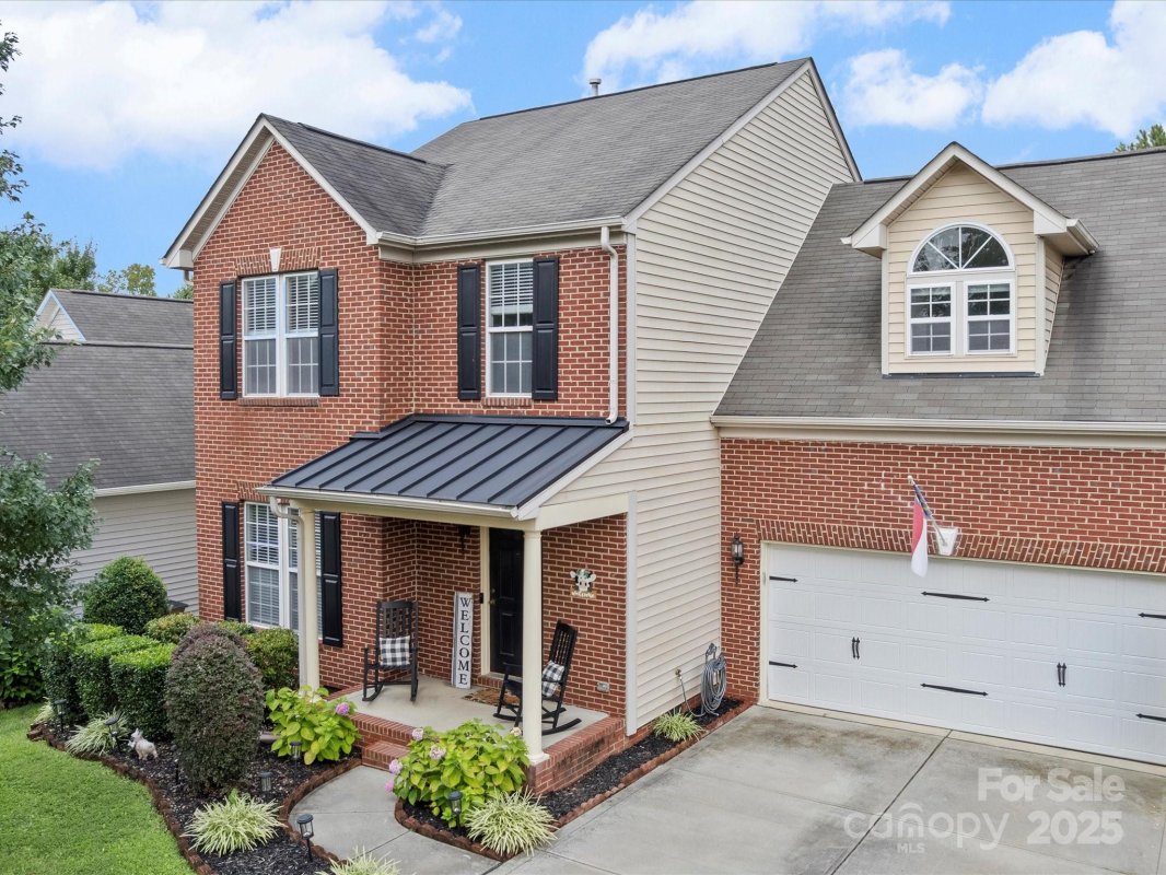 8004 Fountainbrook Drive