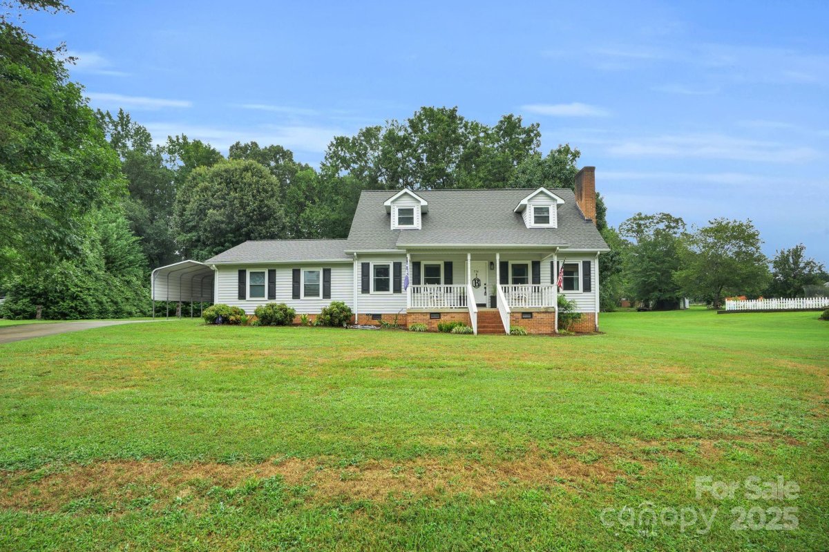 774 Pine Haven Circle