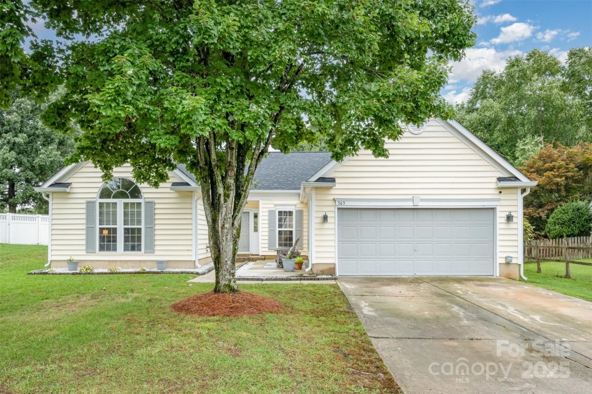 565 Viking Place