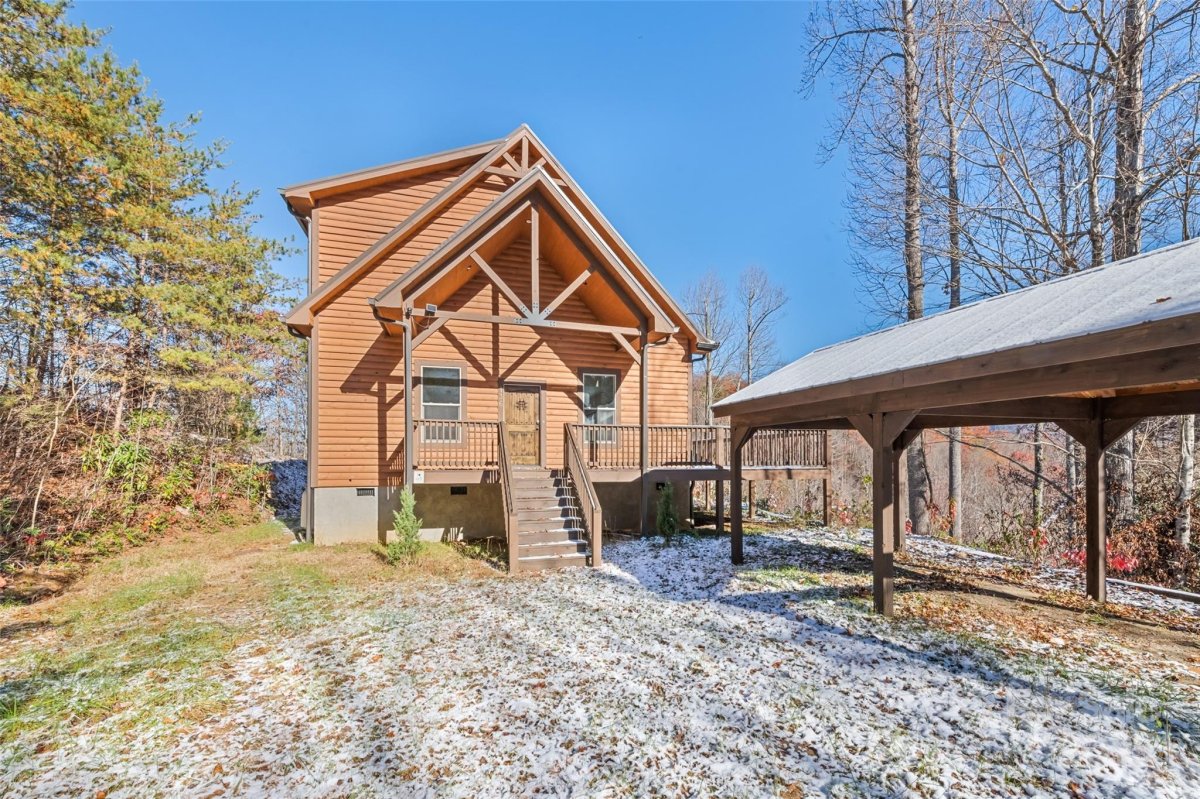 136 Rider Ridge