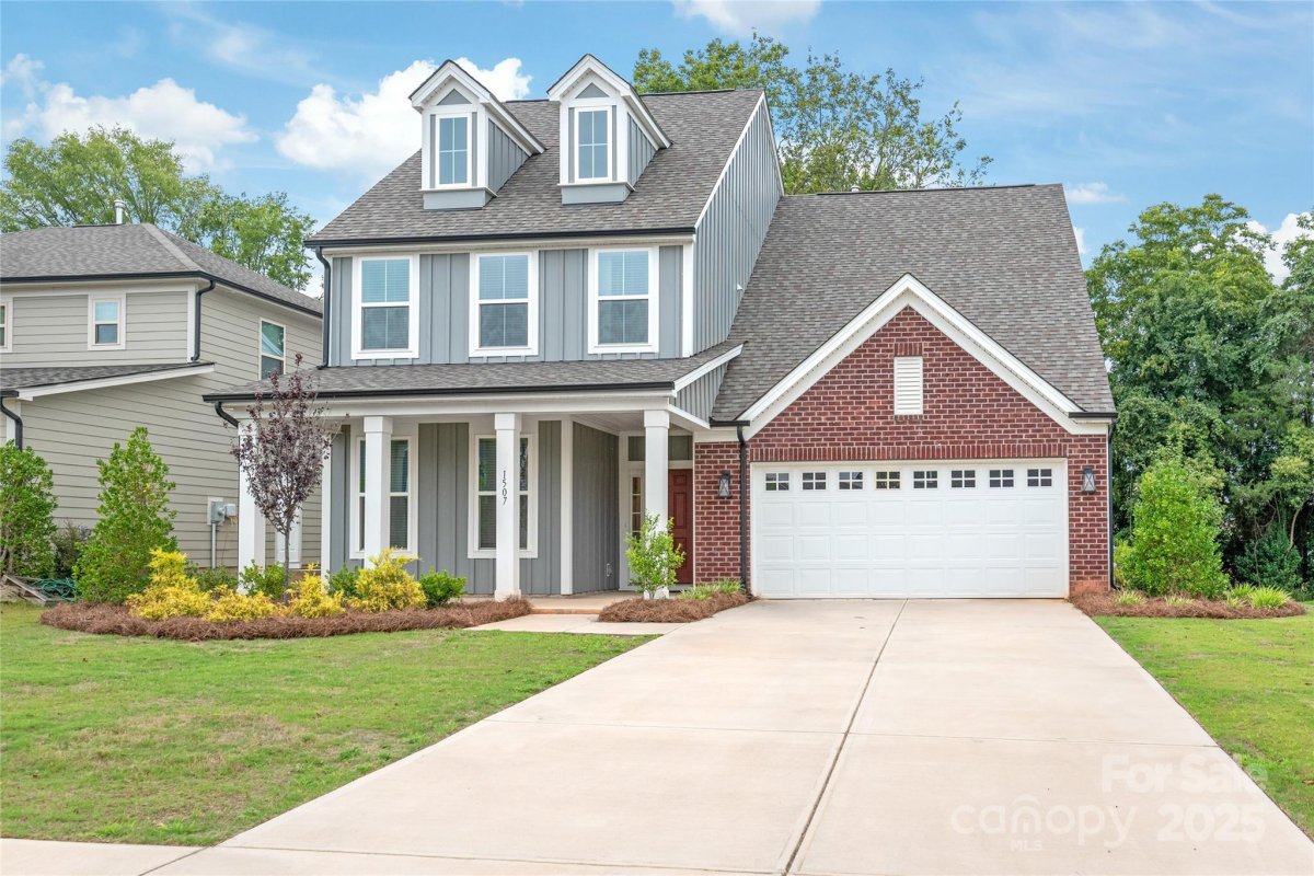 1507 Cedar Tree Drive