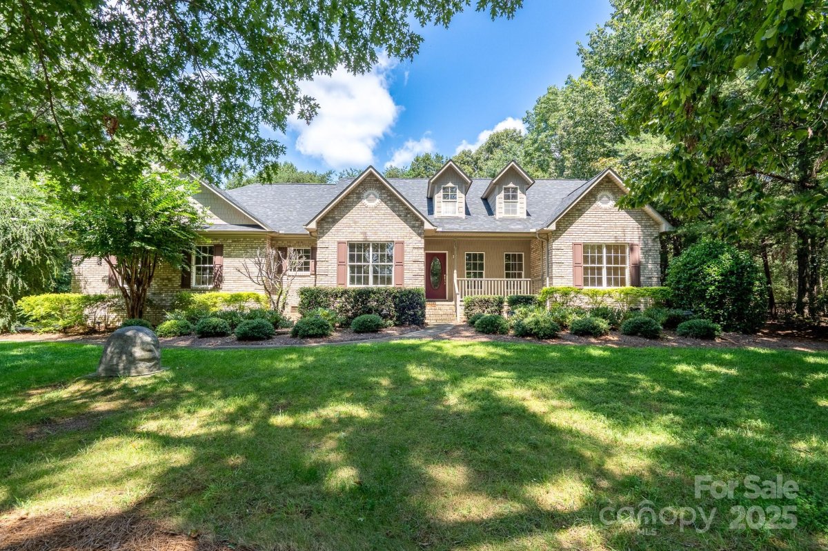 426 Pearl Bay Drive