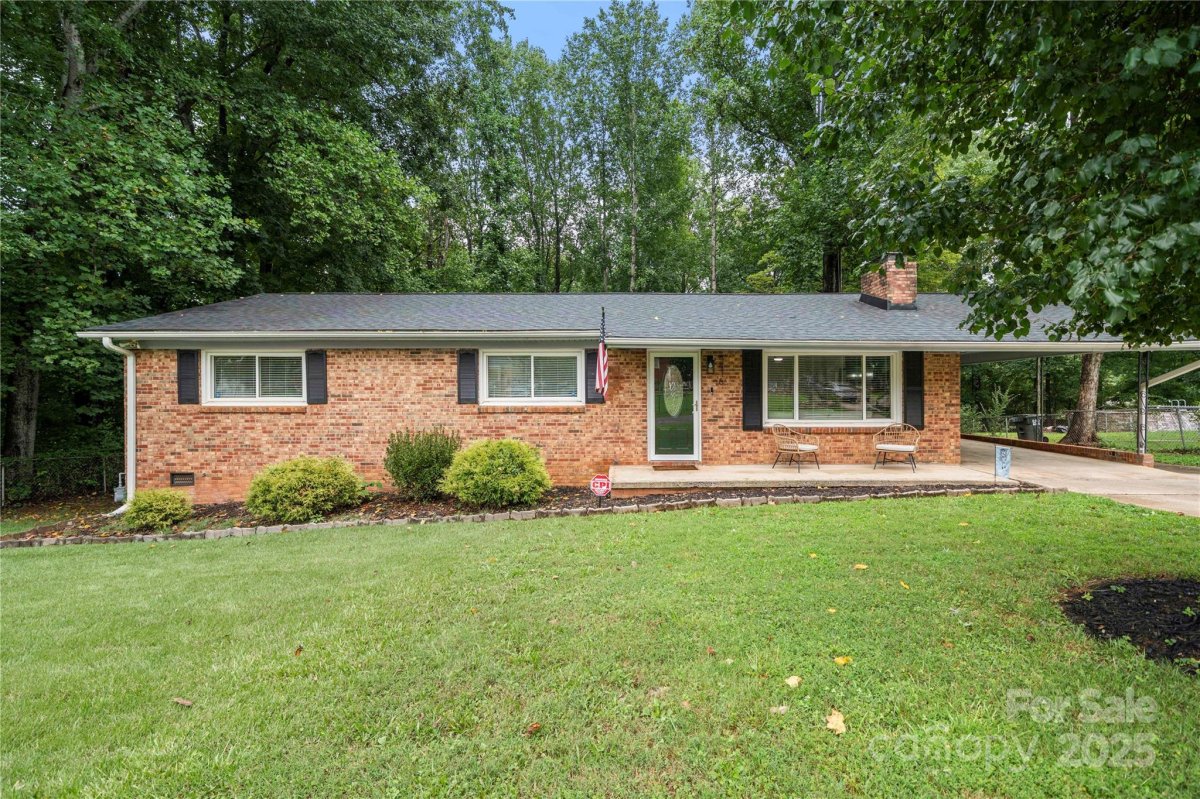 4416 Dawnwood Drive