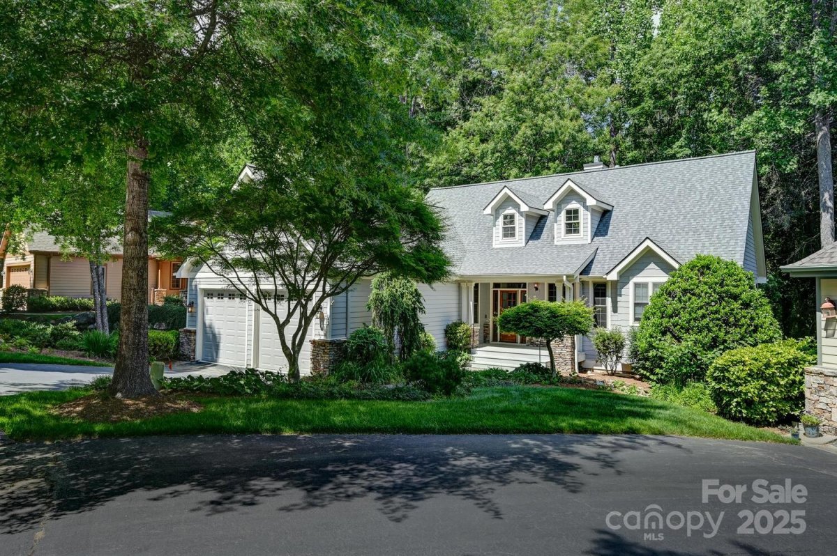 43 S Kuykendall Court