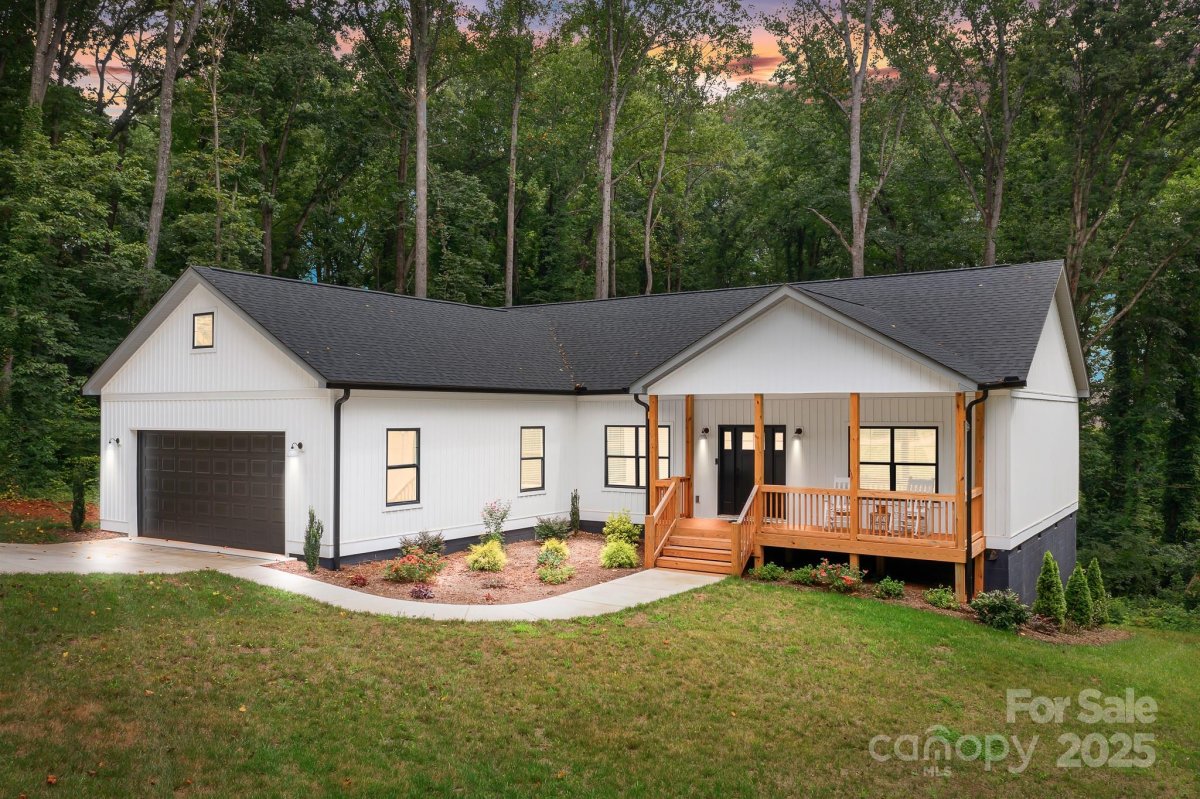 428 Florence Circle