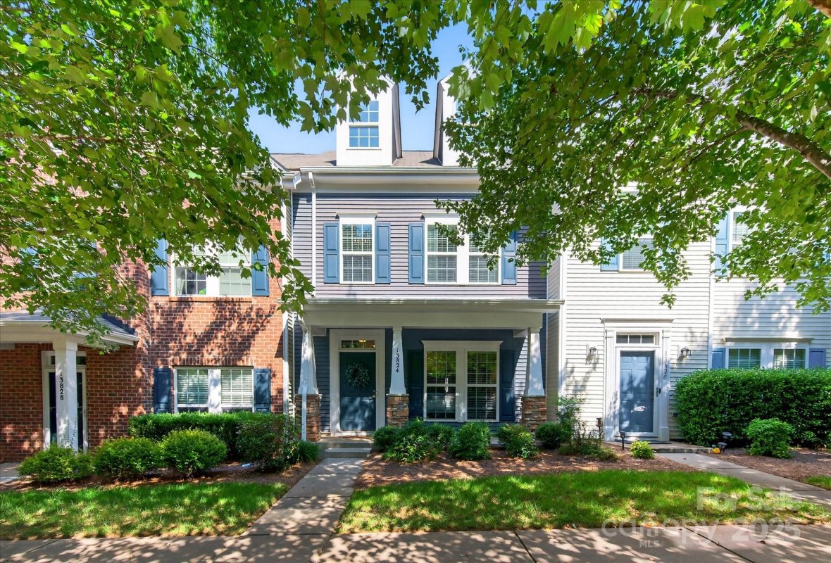 13824 Cypress Woods Drive