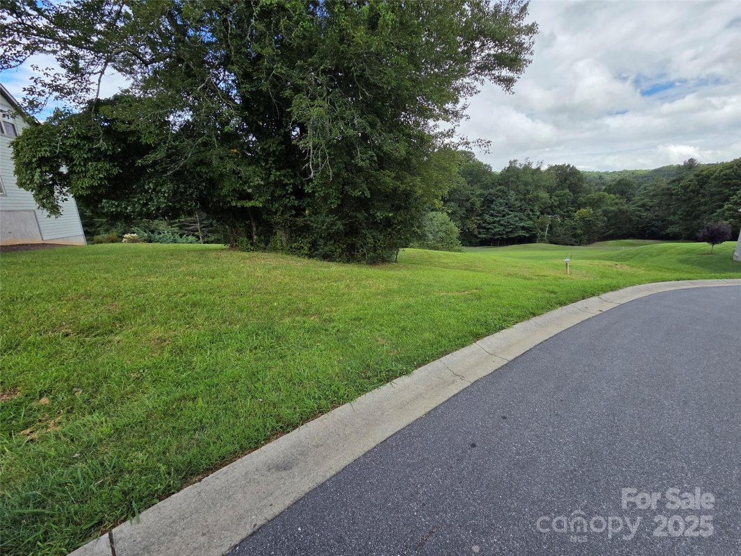 156 Triple Fairways Drive
