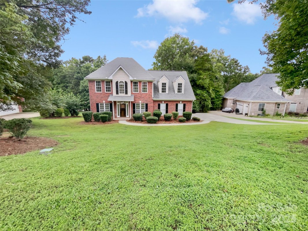 2405 Falling Leaf Court