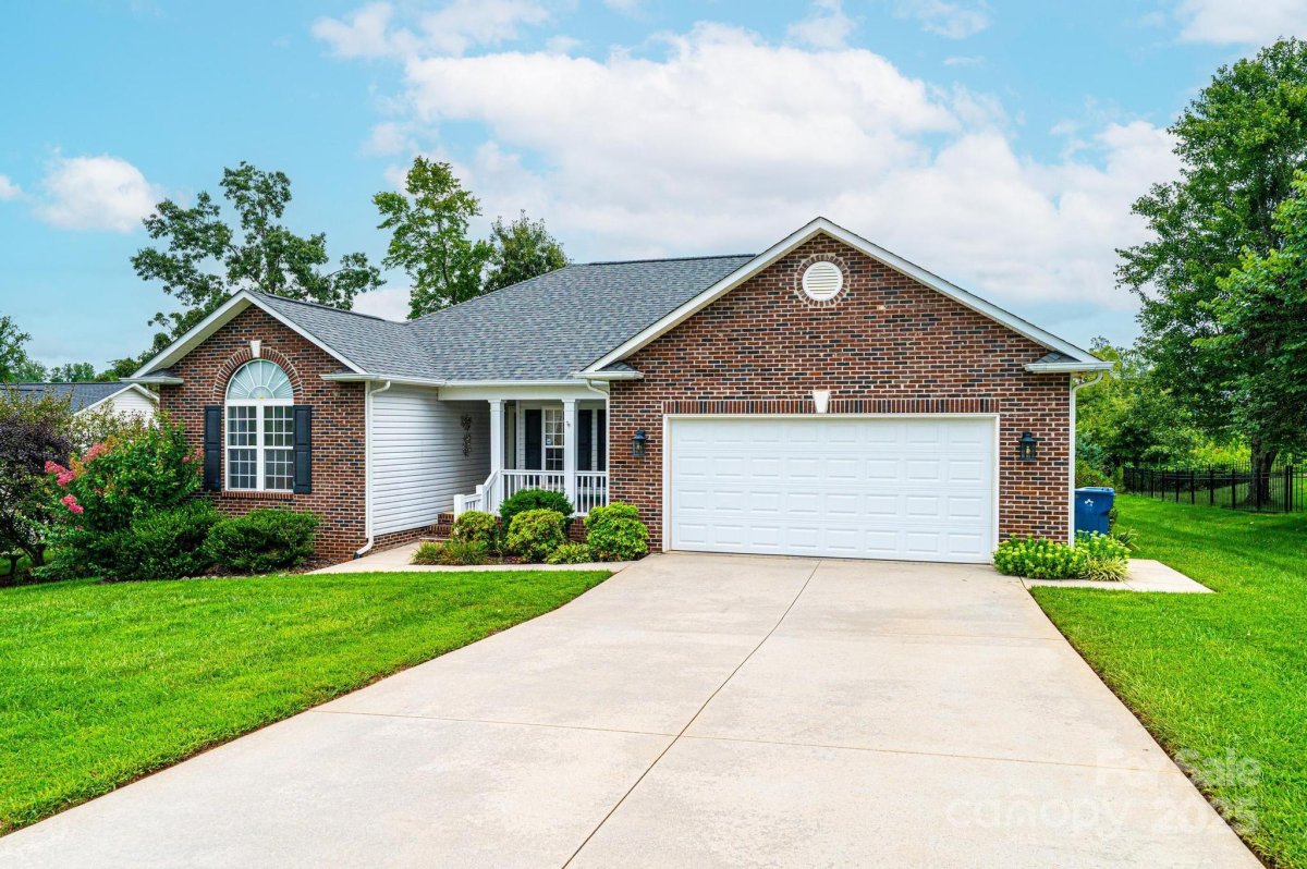 302 Kipling Drive