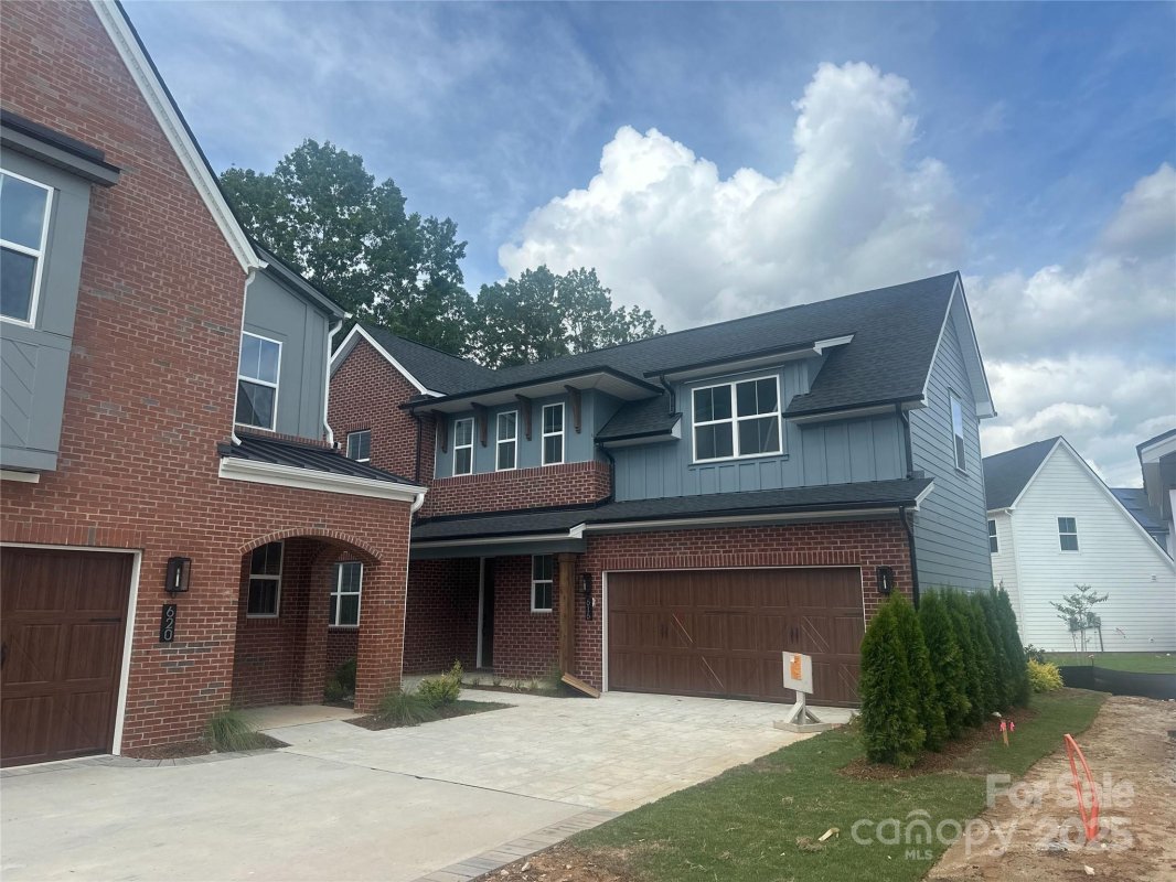 616 Mercury Drive