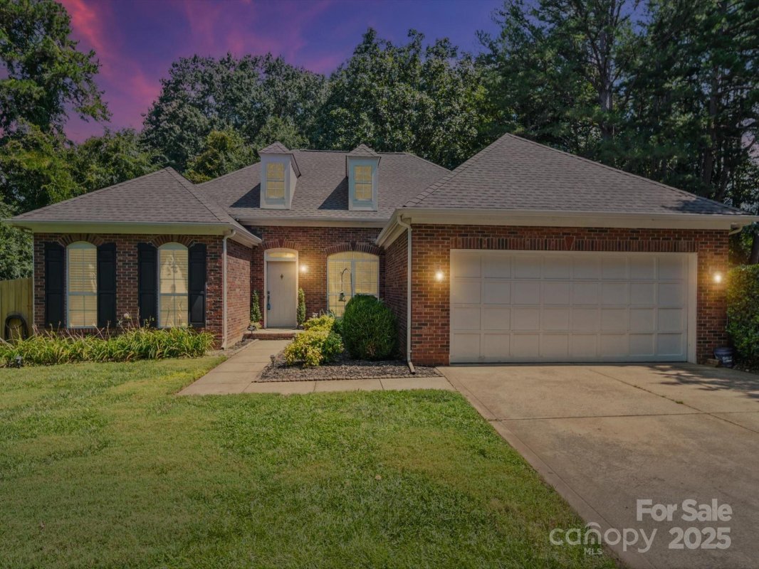 12115 Woodbend Drive