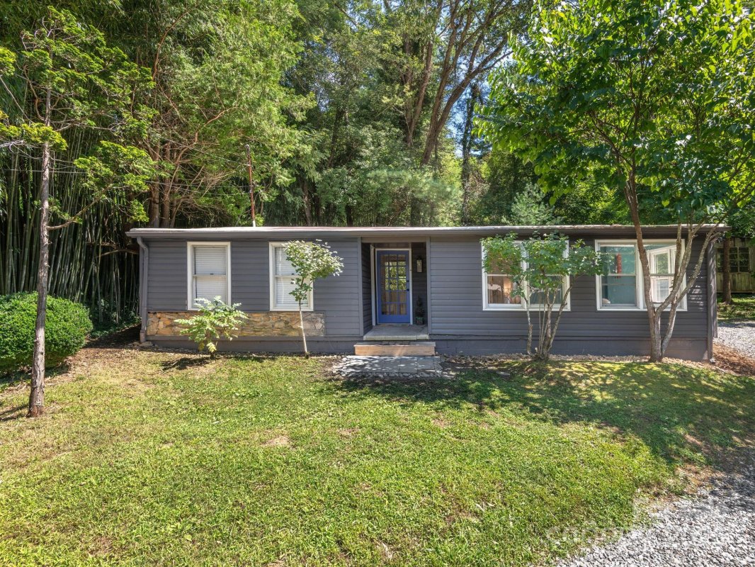 15 Lawterdale Road