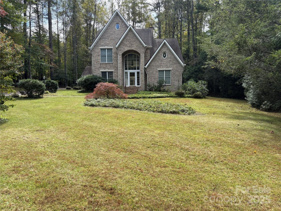 27 Mountain Lake Drive